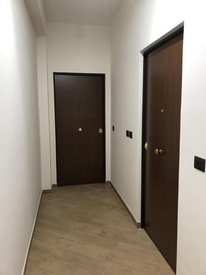 Riva Reno 4 Rooms Болонья Экстерьер фото