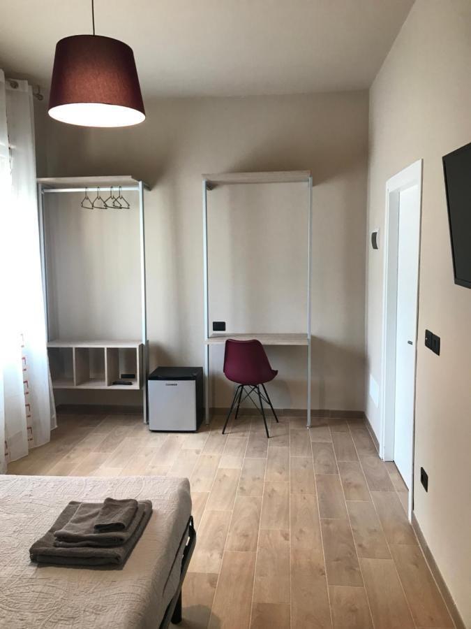 Riva Reno 4 Rooms Болонья Экстерьер фото