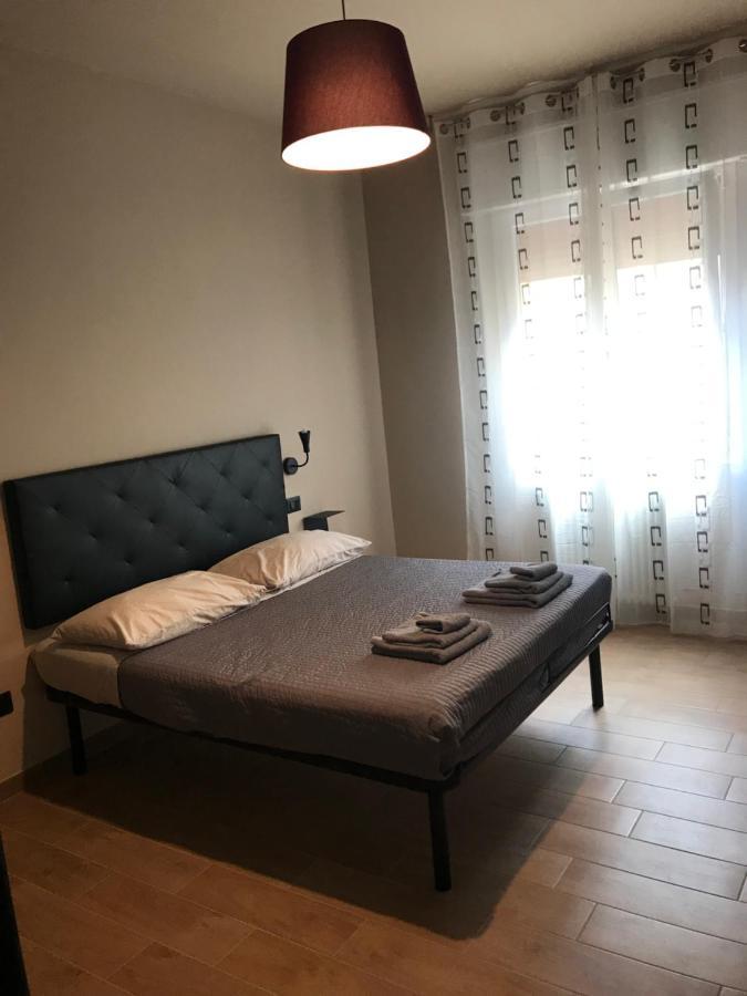 Riva Reno 4 Rooms Болонья Экстерьер фото