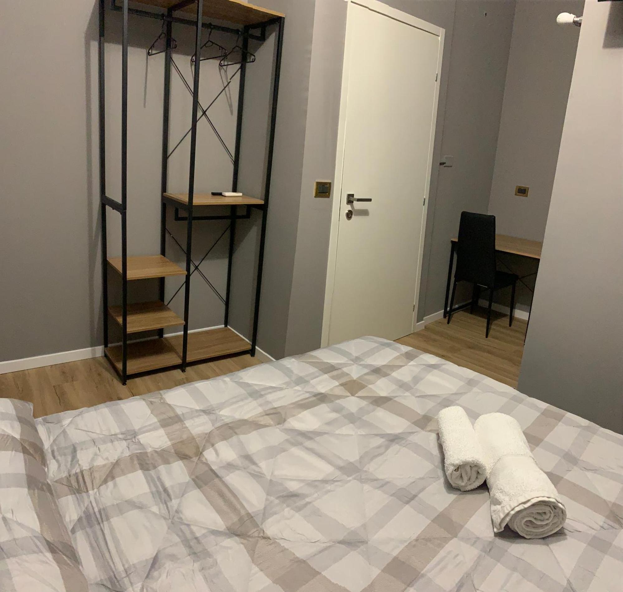 Riva Reno 4 Rooms Болонья Экстерьер фото