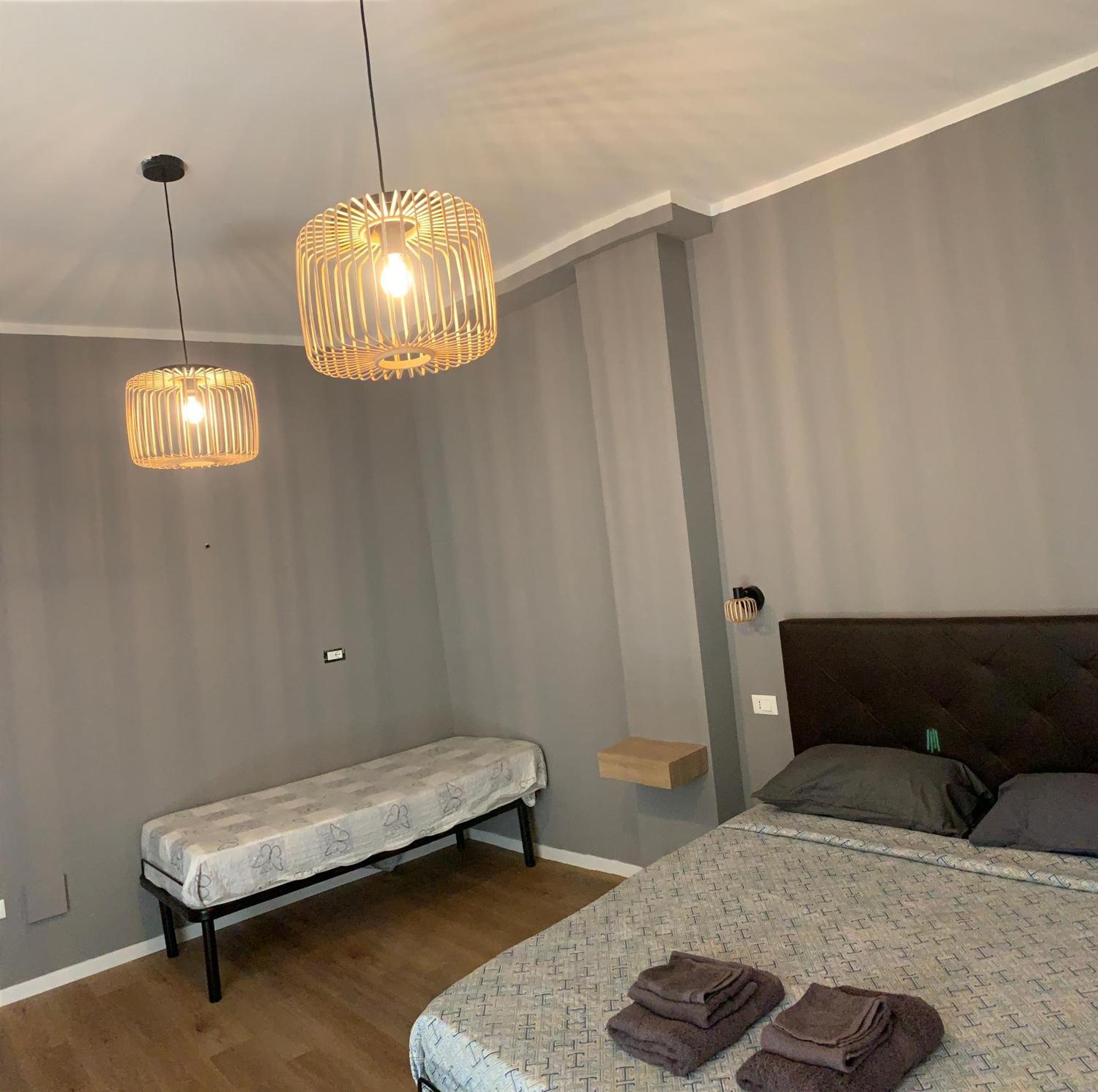 Riva Reno 4 Rooms Болонья Экстерьер фото