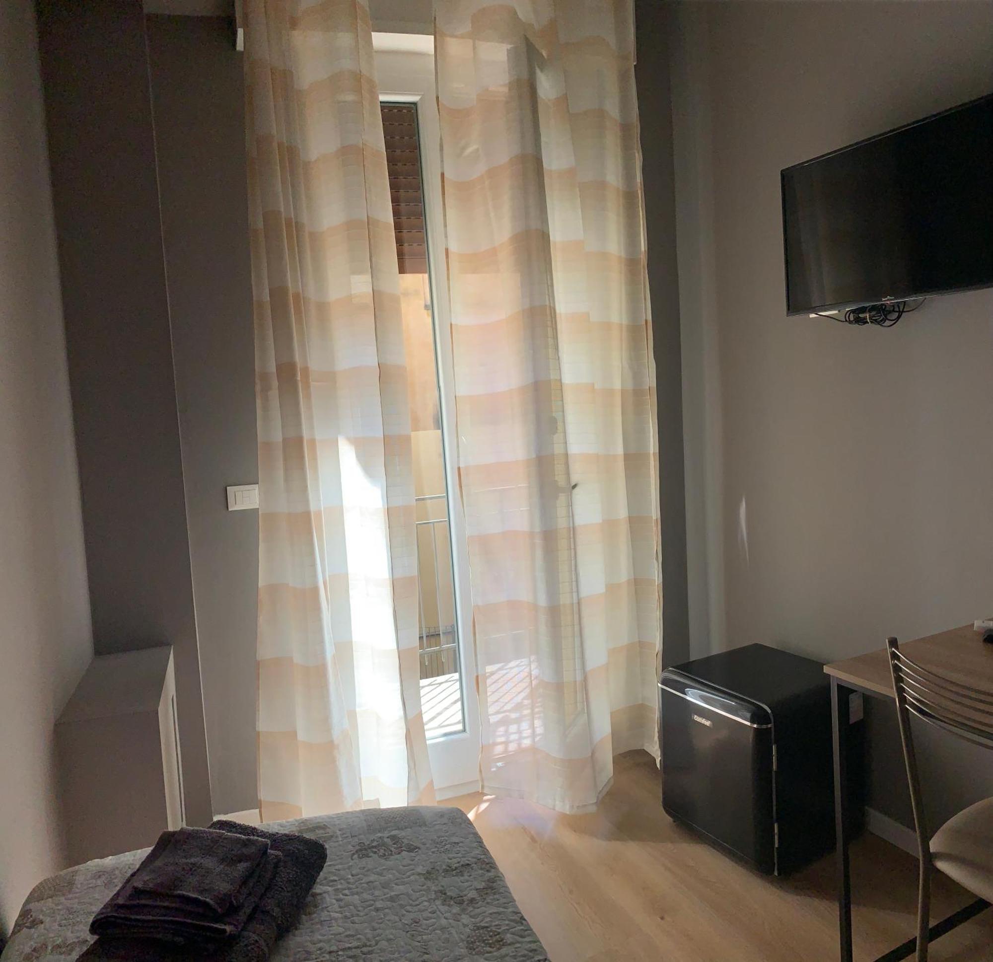 Riva Reno 4 Rooms Болонья Экстерьер фото